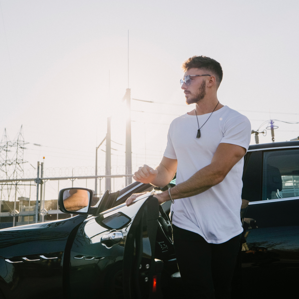 The best shirt for men for warm weather
