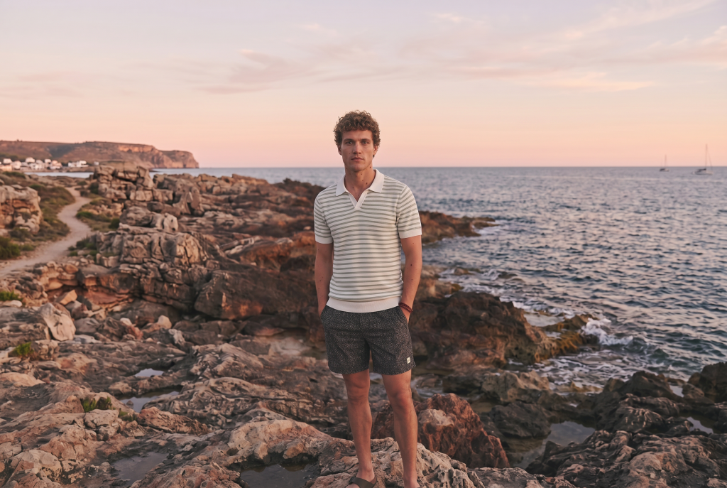 marine layer man in striped polo